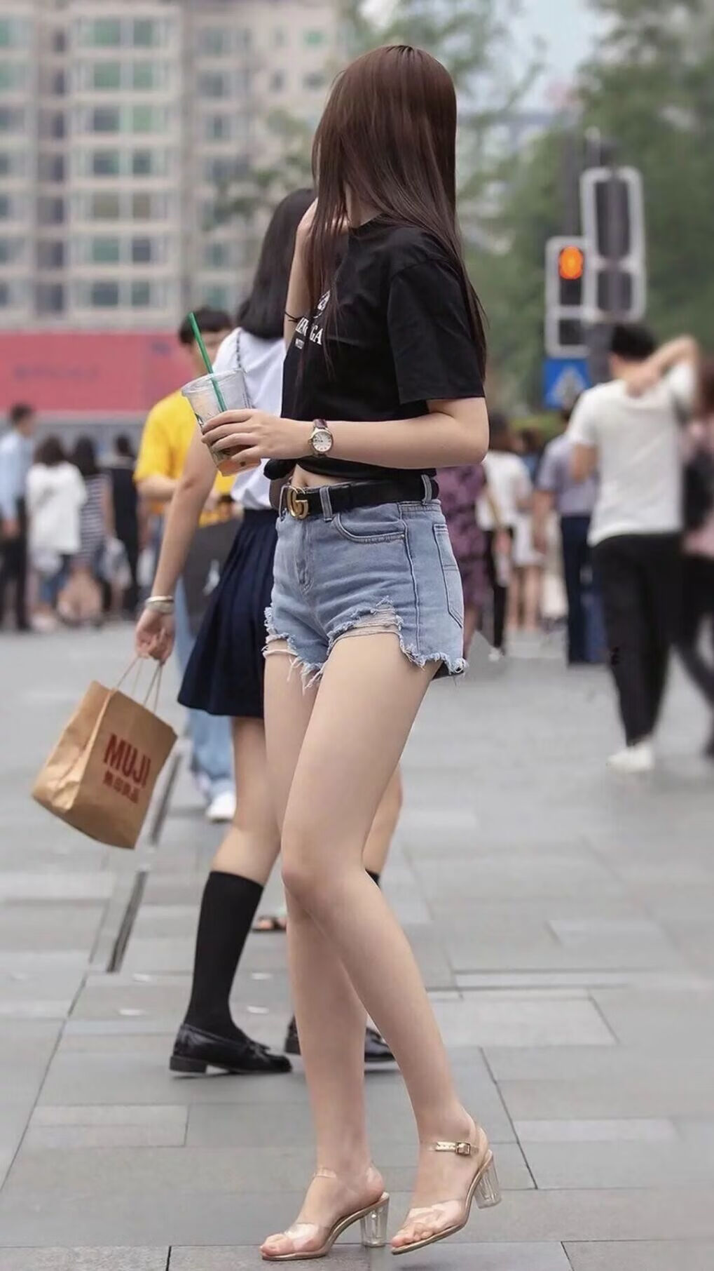 九游网-_极地极限跑：在极寒之地挑战人类极限_，极地是啥游戏